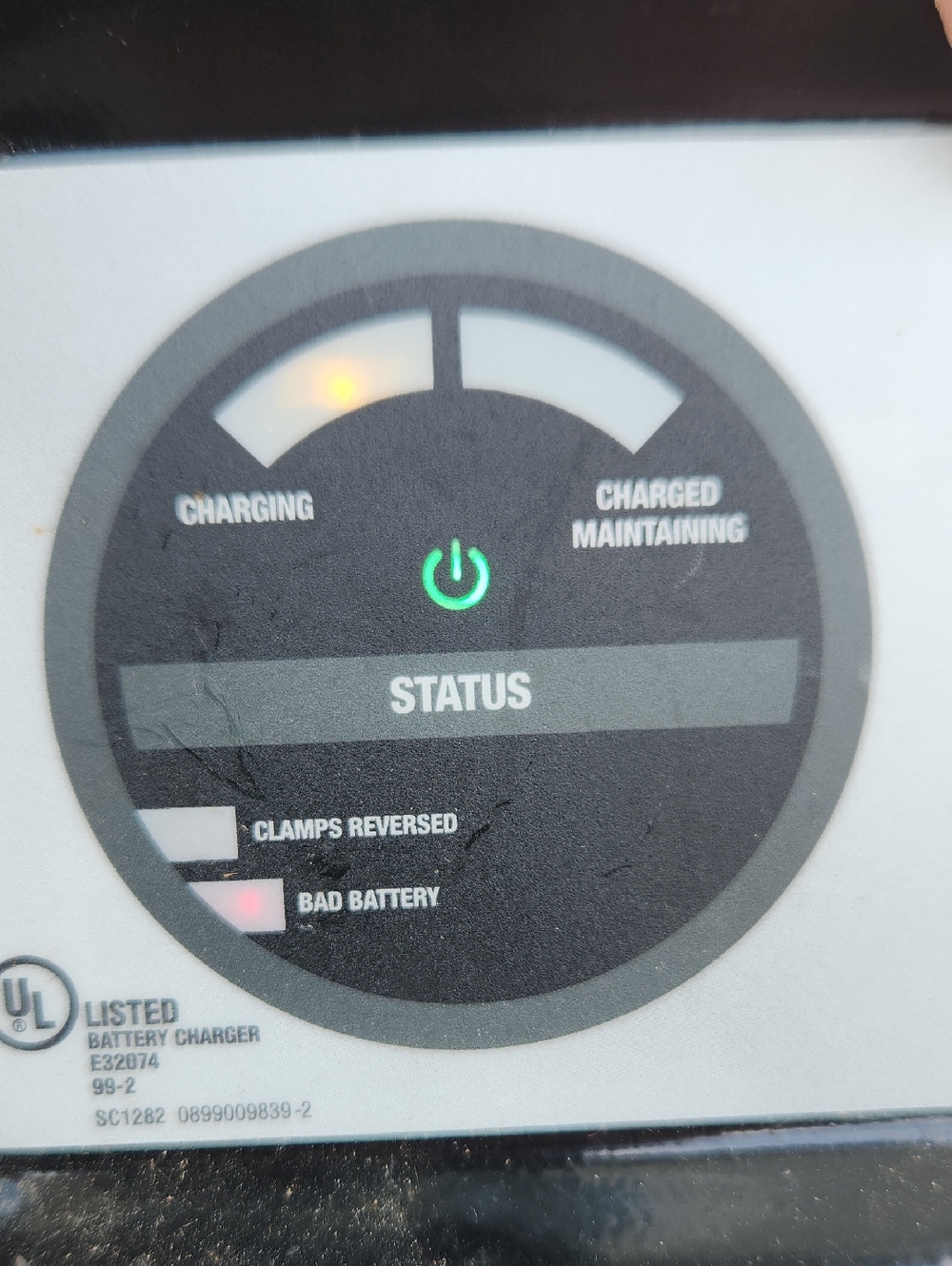 Schumacher 10 Amp Battery Charger - Black - Picture 5 of 9